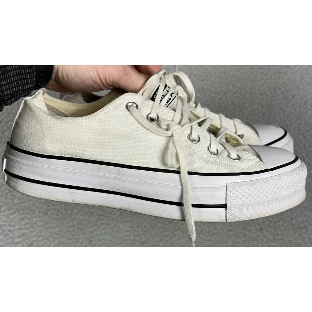 Converse Chuck Taylor All Star Lift Shoes Women 9 White Canvas Platform Sneakers